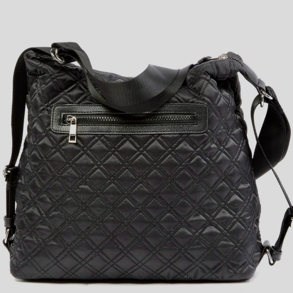 Sandra  Roberts Gorgeous Tote Hand bag Very Classy material. Brand new Condition